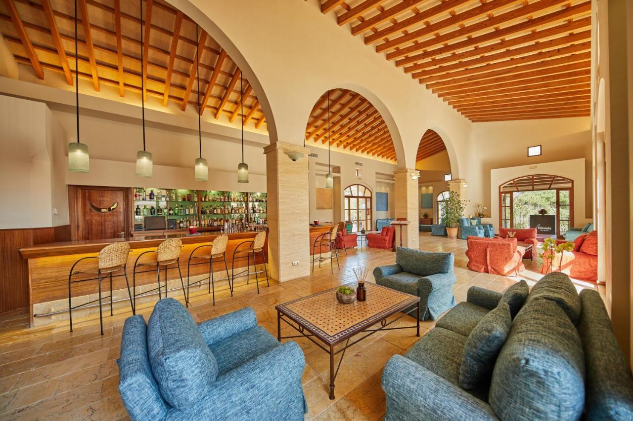 Pula Suites Boutique Resort Son Servera  Extérieur photo